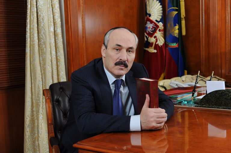 Врио президента Республики Дагестан Рамазан Абдулатипов Врио президента Республики Дагестан Рамазан Абдулатипов