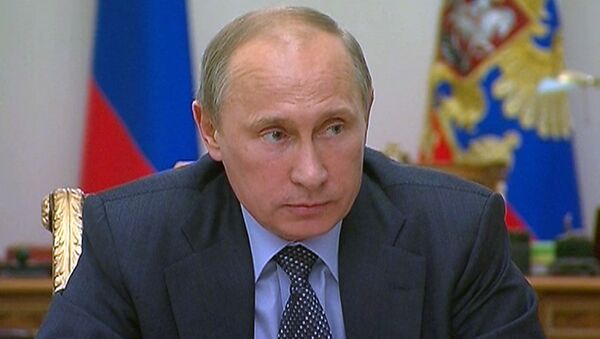 Путин раскритиковал полицейских за бездействие во время драки на рынке