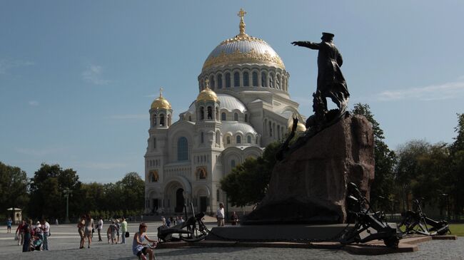 Города России. Кронштадт. Архивное фото