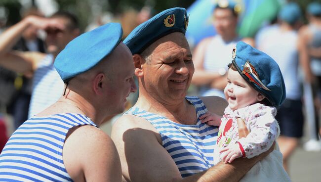 Празднование дня ВДВ. Архивное фото.