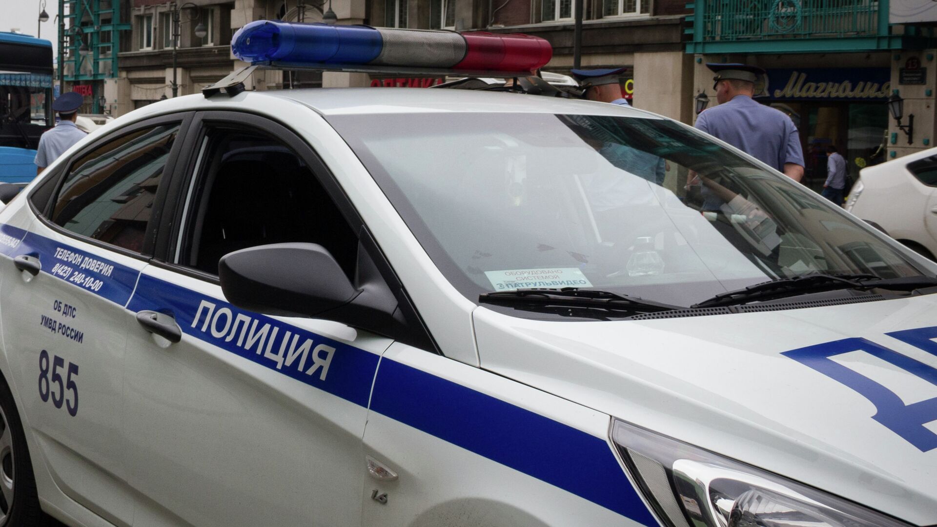 Автомобиль ДПС во Владивостоке1