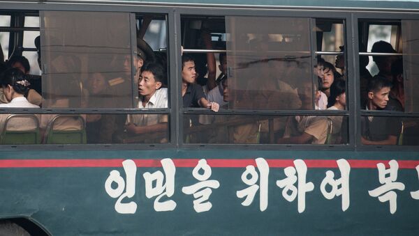 Жители Пхеньяна, архивное фото