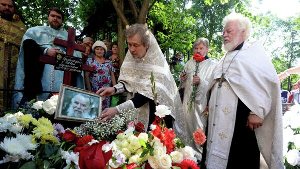 Похороны священника Павла Адельгейма