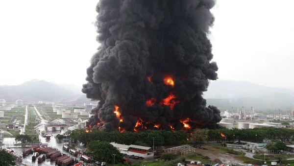 Пожар на НПЗ в Венесуэле