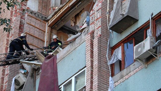 Взрыв газа в доме в Луганске