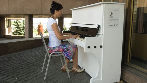 Бесплатные пианино появились на улицах Красноярска