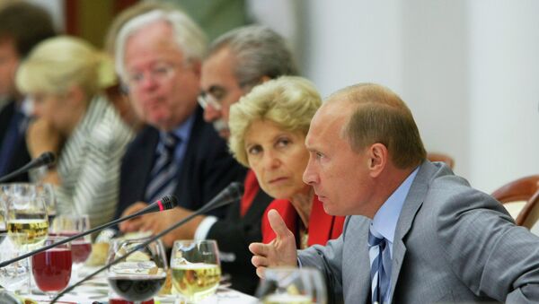 Встреча председателя правительства РФ с участниками международного дискуссионного клуба Валдай