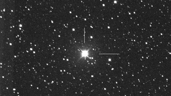 Новая звезда в созвездии Дельфина на фотографии, сделанной ее первооткрывателем, японским астрономом Коичи Итагаки