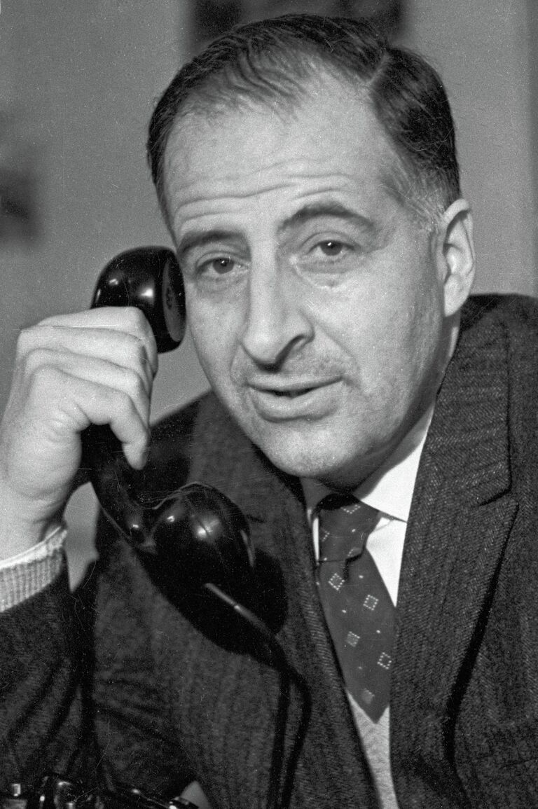 Академик АН СССР Бруно Понтекорво Академик АН СССР Бруно Понтекорво