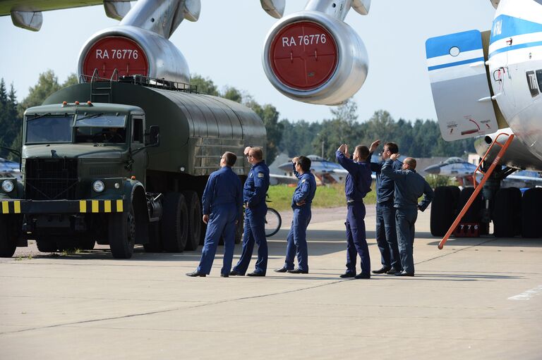 Тренировочные полеты участников авиасалона МАКС-2013