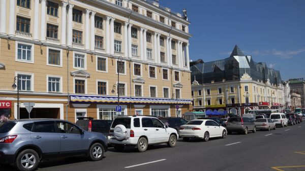 Центр Владивостока, улица Светланская. Архивное фото