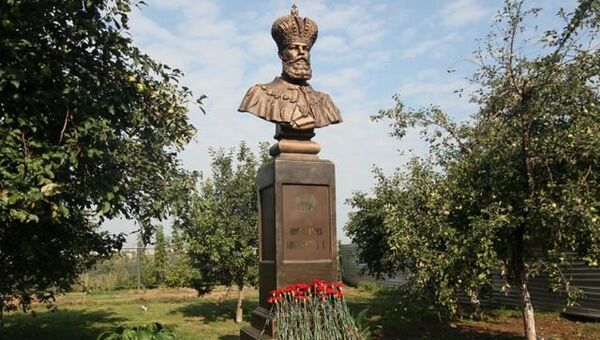 Памятник Александру III открылся в Нижнем Новгороде