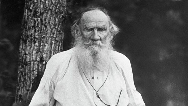 Писатель Лев Николаевич Толстой. Затишье, 1910 год