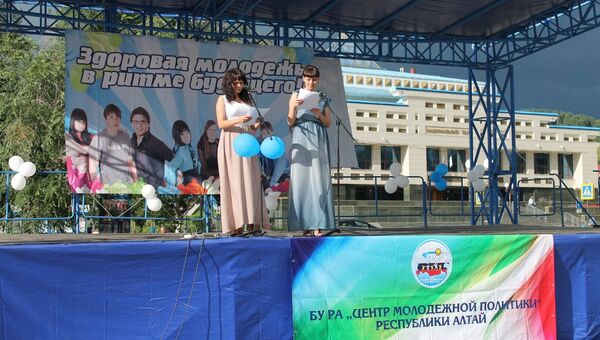 Благотворительные ярмарка и концерт в помощь Виталику Попову из Горно Алтайска