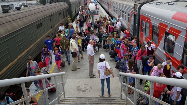 Первая группа детей из Приамурья прибыла на отдых во Владивосток Первая группа детей из Приамурья прибыла на отдых во Владивосток