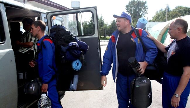 Фельдшеры Олег Мезин и Вячеслав Бекасов, отправка в село Арсеньево