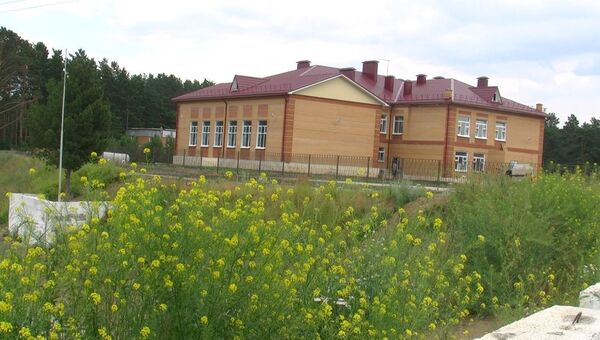Школа под Томском, построенная фермером
