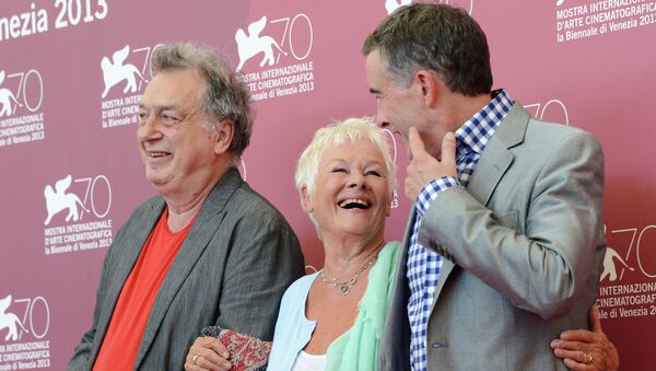Стивен Фрирз, Джуди Денч и Стив Куган на 70-м Венецианском кинофестивале