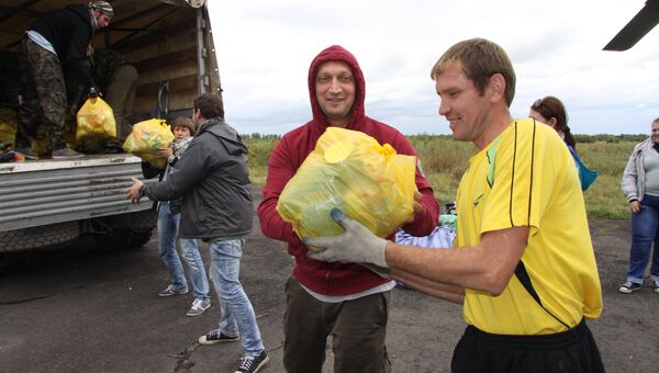 Гоша Куценко помогает пострадавшим от паводка