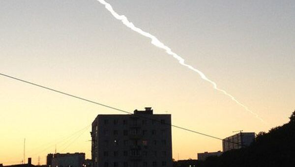 Жители Владивостока видели, как над городом пролетел метеорит. Архивное фото
