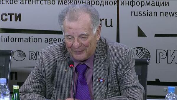 Трансляция пресс-конференции Жореса Алферова