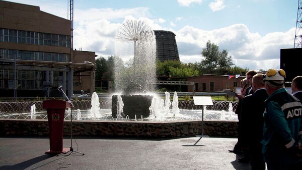 Самый большой в Кузбассе фонтан. Архивное фото
