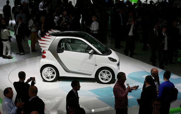 Автомобиль Smart на пресс-показе автосалона во Франкфурте-на-Майне