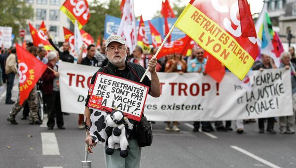 Акция протеста против пенсионной реформы в Лионе, Франция