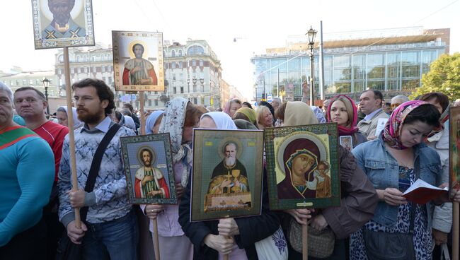 Большой крестный ход в Санкт-Петербурге