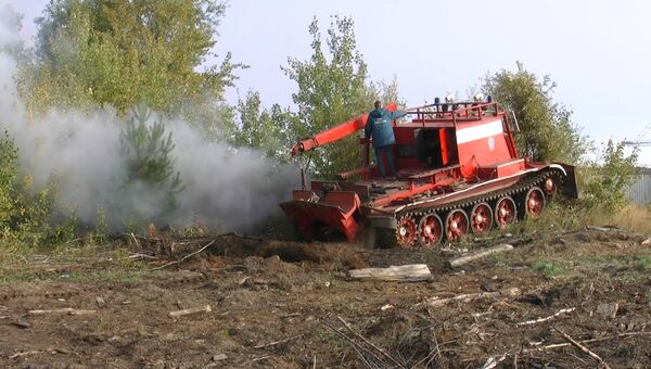 Пожарный танкист показал свою работу в Красноярском крае