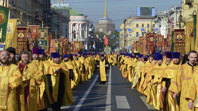 Празднование 300-летия Александро-Невской лавры в Санкт-Петербурге