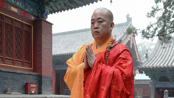 Настоятель Шаолиньского буддийского монастыря Ши Юнь Синь. Архивное фото