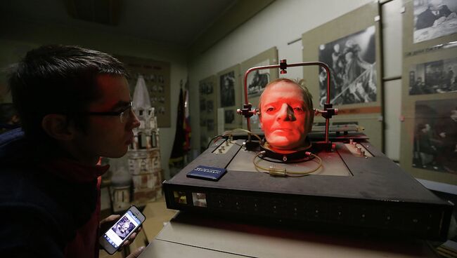 Пресс-тур с блогерами Москвы и Санкт-Петербурга на киностудию Ленфильм Пресс-тур с блогерами Москвы и Санкт-Петербурга на киностудию Ленфильм