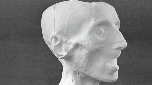 Посмертная маска Иммануила Канта. Архивное фото.
