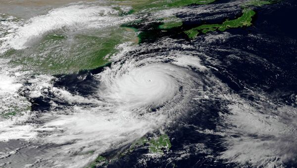Тайфун Усаги, вид из космоса