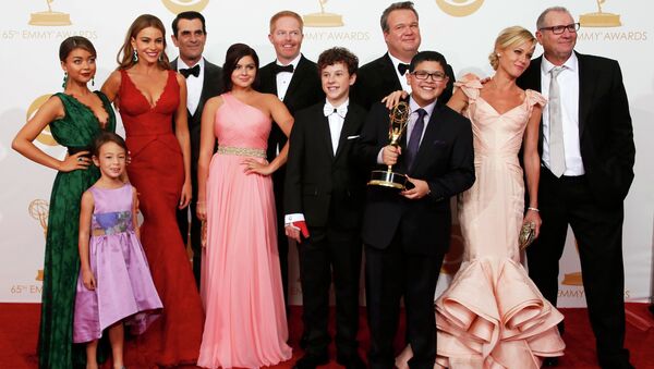 Актеры из сериала Американская семейка (Modern Family) на церемонии вручения 65-й премии Эмми