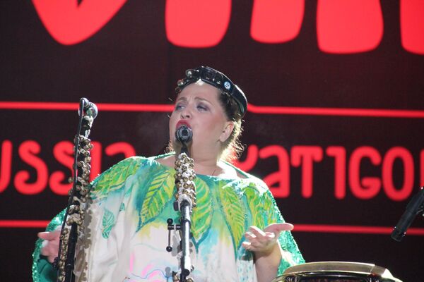 Певица Нино Катамадзе на музыкальном фестивале WOMAD