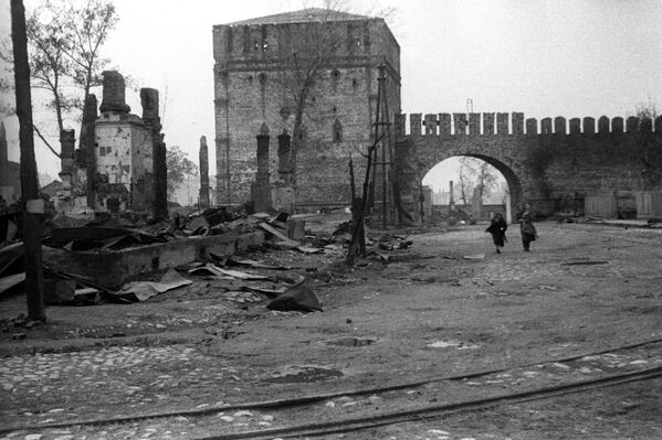 Смоленск после отступления немцев