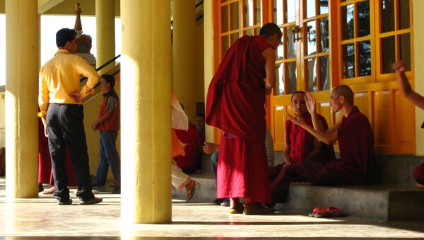 Тибетские монахи. Архивное фото