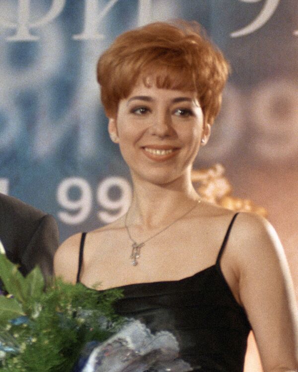 Марианна Максимовская на V Церемонии вручения Национальной телевизионной премии ТЭФИ-99