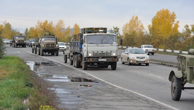 Более 400 единиц спецтехники и более 600 единиц имущества и оборудования переданы министерством обороны РФ республике Хакасия