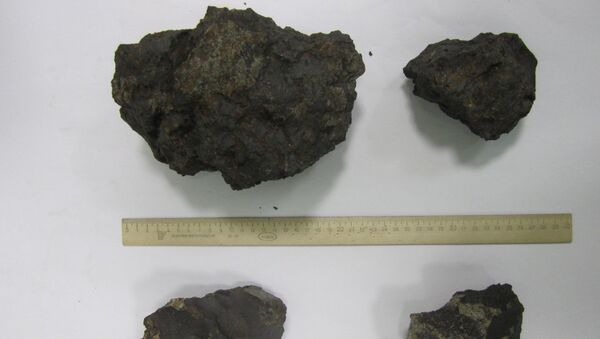 Как отличить метеорит