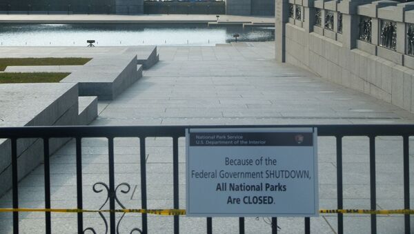 Закрытый мемориал ветеранов Второй мировой в Вашингтоне, фото с места событий