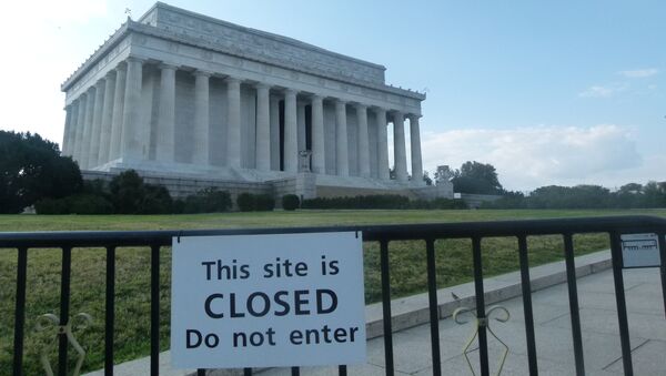 Закрытый мемориал Линкольна в Вашингтоне, фото с места событий