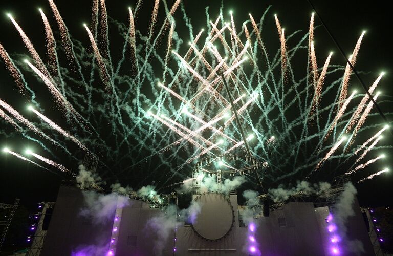 Открытие Международного фестиваля Круг света