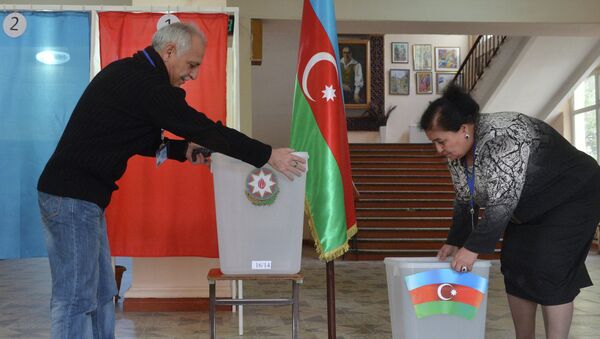 Подготовка к выборам президента Азербайджана, фото с места событий