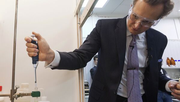 Химик Валерий Фокин во время открытия инновационного территориального биофармкластера на базе МФТ. Фото с места события