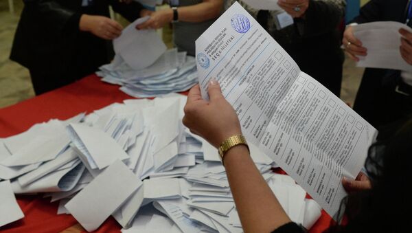 Подсчет голосов по итогам выборов президента Республики Азербайджан. Архивное фото
