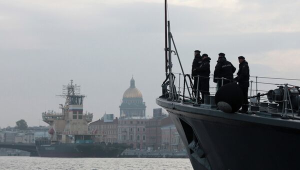 Корабли постоянной минно-тральной группы НАТО прибыли в Санкт-Петербург. Фото с места события