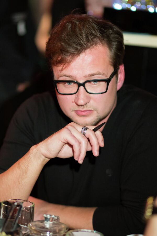 Режиссер Андрей Стемпковский на V интеллектуальных играх Студии Довженко Режиссер Андрей Стемпковский на V интеллектуальных играх Студии Довженко